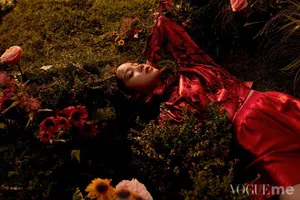 欧阳娜娜鲜花时尚大片写真图片_6