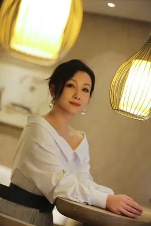 秦海璐知性优雅写真图片