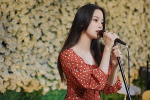 欧阳娜娜生日音乐会现场图片_1