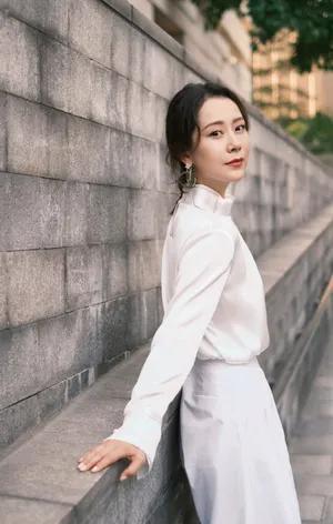 海清优雅迷人写真图片