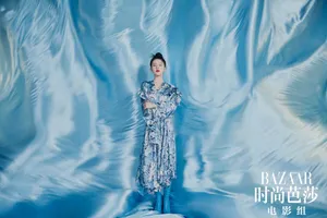赵露思黑白怼脸照写真图片_1