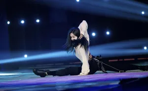 刘芸《乘风破浪的姐姐》图片_2