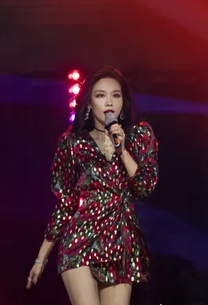 王霏霏《乘风破浪的姐姐》图片_5