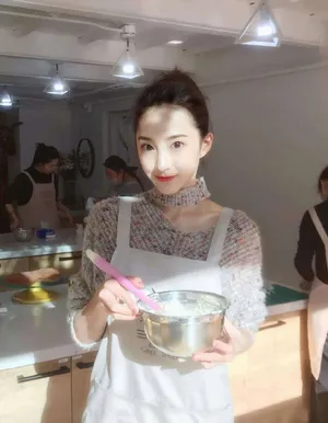 程曼鑫生活照图片_1