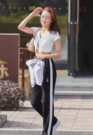 程曼鑫饭拍照图片_4