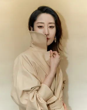 刘敏涛魅力知性写真图片_2