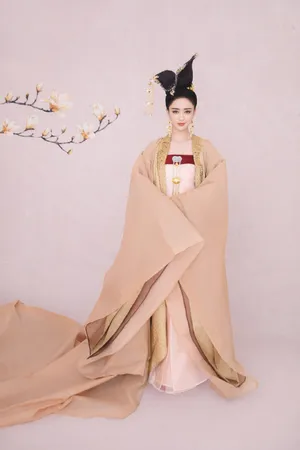 佟丽娅优雅汉服宫装写真图片_8