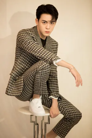 曾舜晞英伦风帅气写真图片_6