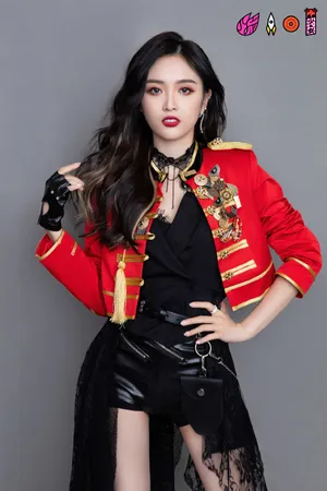 火箭少女101酷美性感写真图片