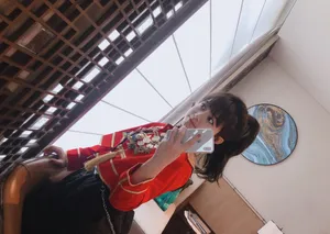 赖美云单马尾后台甜美自拍照图片_3