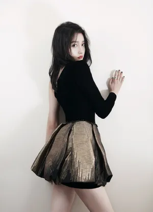 关晓彤性感妩媚写真图片_4