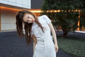 吴昕轻甜养眼写真图片_3
