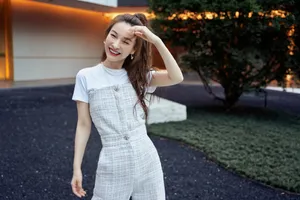 吴昕轻甜养眼写真图片_4