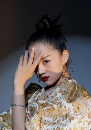 安悦溪时尚魅力写真图片_4