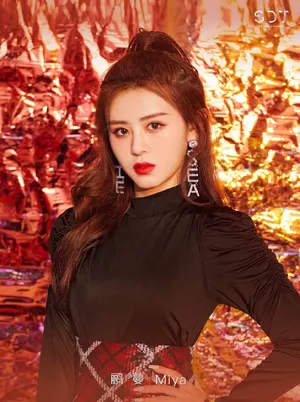 鹂蔓唯美写真图片_4