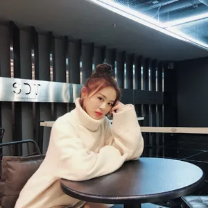 鹂蔓舞台照图片_2