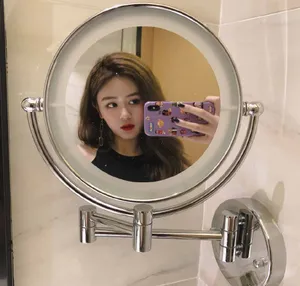 鹂蔓俏皮可爱自拍照图片_2