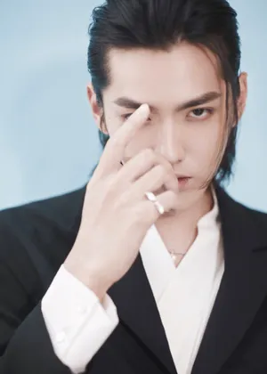 吴亦凡长发西装写真图片_6