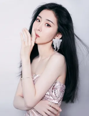 张碧晨亮片长裙性感写真图片_6