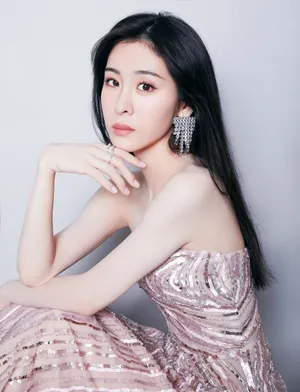 张碧晨亮片长裙性感写真图片_7