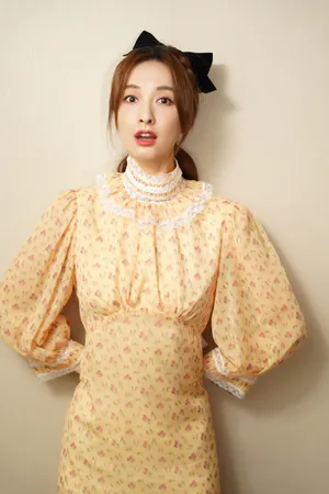 吴昕清新俏皮写真图片_1