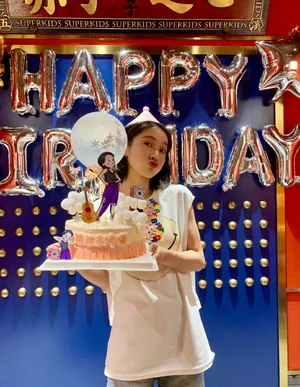 张雪迎清新甜美生日会图片_5