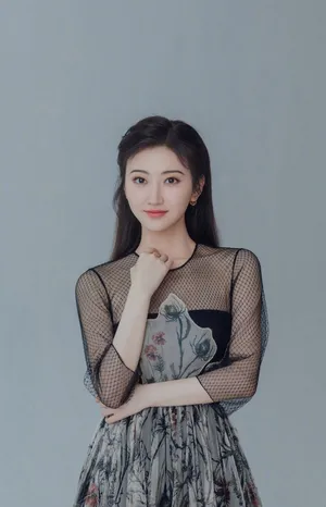 景甜黑色纱裙优雅写真图片_5