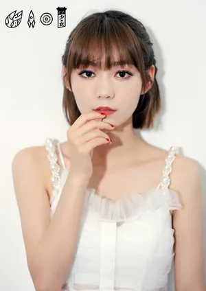 火箭少女101白纱暗黑风写真图片_3