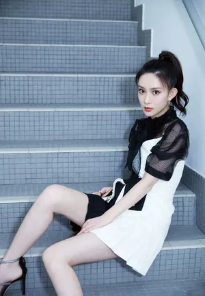 孟子义拼接连衣裙性感写真图片_7