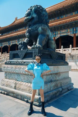 安悦溪蓝色旗袍魅力写真图片_2