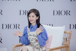 王子文清秀时尚活动照图片_3