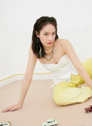宋茜精致甜美写真图片_3
