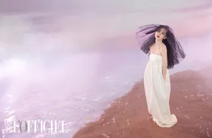 王子文水上裸背大片写真图片_3