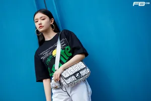 林允时尚率性夏日街拍图片