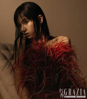 刘柏辛张婧仪刘海造型写真图片_5