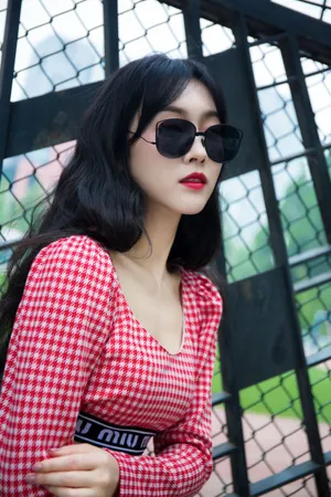 宣璐性感露脐装写真图片_3