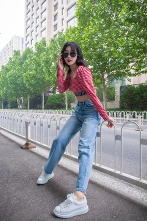 宣璐性感露脐装写真图片_6