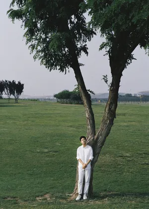 胡先煦帅气学院风写真图片_8