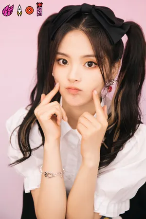 杨超越双马尾甜美写真图片_2
