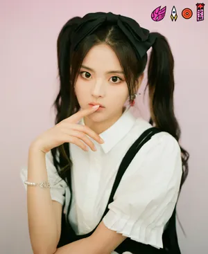 杨超越双马尾甜美写真图片_4