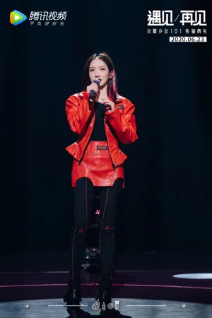 火箭少女101告别典礼舞台图片
