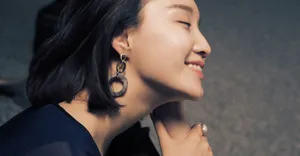黄米依迷人侧颜性感图片_3