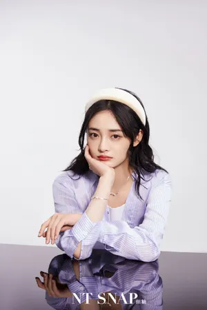 周洁琼时尚甜美写真图片_7