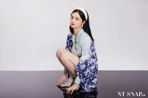 周洁琼时尚甜美写真图片_12