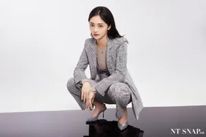 周洁琼时尚甜美写真图片_14