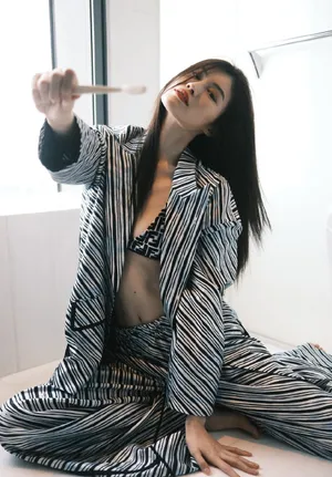 何穗性感撩人写真图片_4