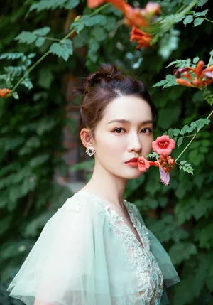 李沁绿纱裙温婉写真图片_2