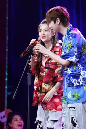 angelababy奔跑吧清新粉嫩图片_7