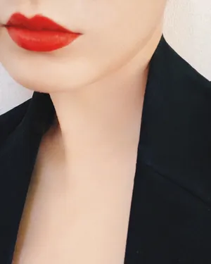李沁红唇西装酷飒写真图片