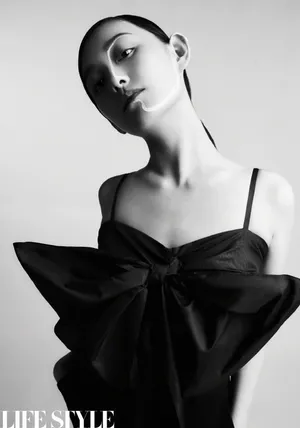 蒋依依时尚杂志大片写真图片_9